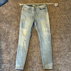 Women's sz 28 /8 Hippie Laundry Light Blue Jeans